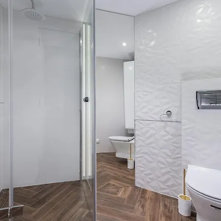 아파트 Vistula Boulevards Jacuzzi 크라쿠프